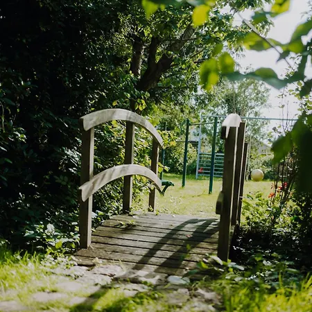 Friesenpark 10 *